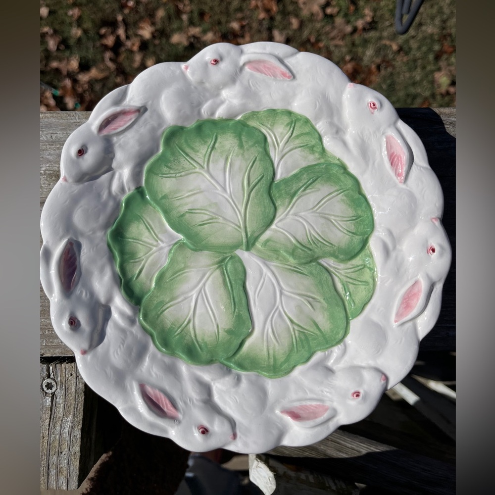 - Vintage 1987 Halden group bunny cabbage plate, rabbit parade Easter